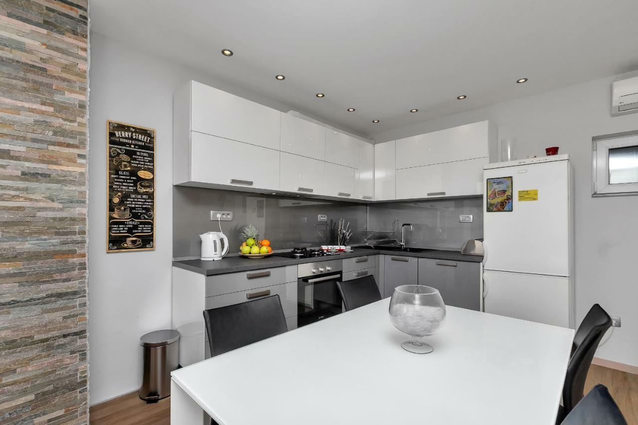 Apartments Buljan ماكارسكا المظهر الخارجي الصورة